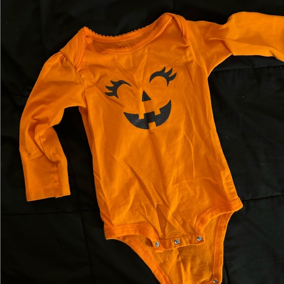 Baby Girl Halloween Pumpkin Outfit - Picture 2 of 2
